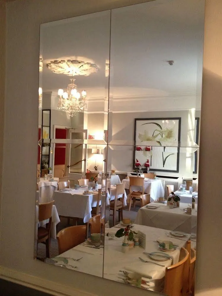 Pembroke Townhouse Otel Dublin Konukevi